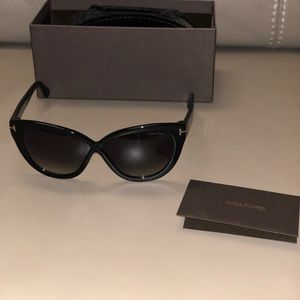 Like new Tom Ford Cat Eye Sunglasses